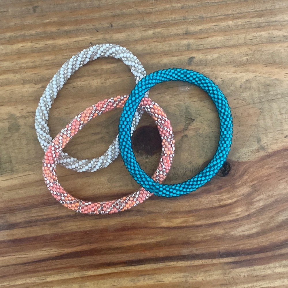 Beaded bracelet